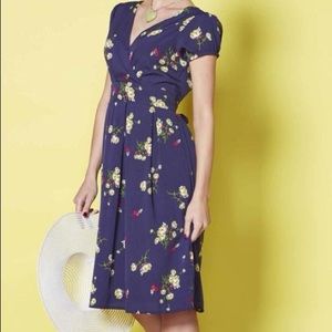 Modcloth Eucalyptus Daisy Wrap Dress